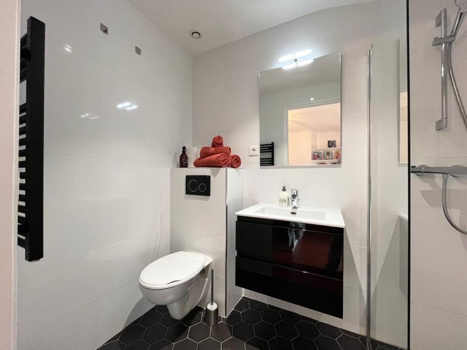 Appartement A Pied Du Centre Avec Place De Parking Arles Exterior foto